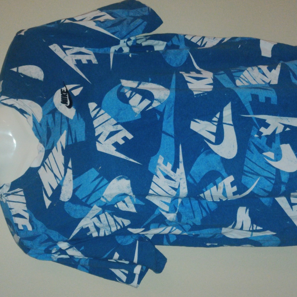 💲Nike💲 t-shirt